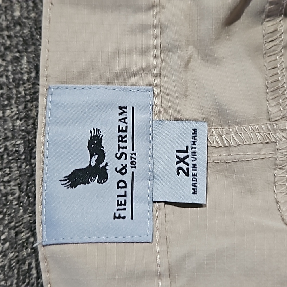 Field & Stream Shorts - Picture 2 of 6